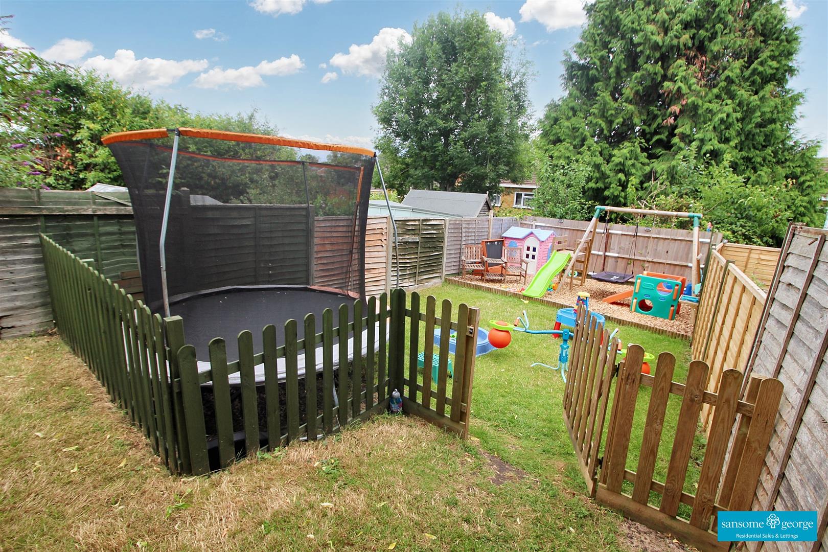 Chapel Hill, Tilehurst, Reading